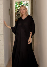 Load image into Gallery viewer, flugante black dress
